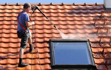 roof cleaning Woodhouses